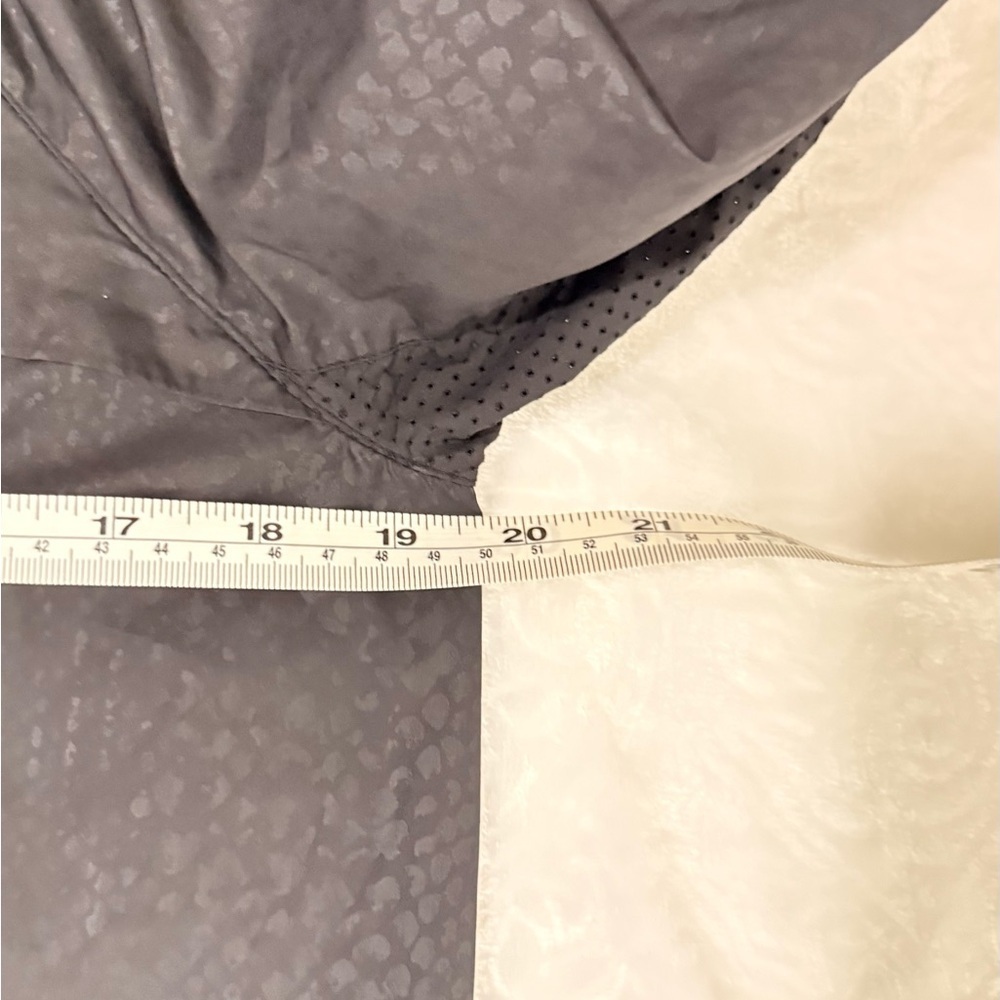 Lululemon Hooded Zip Jacket – Gray, Small Est. - Picture 5 of 9